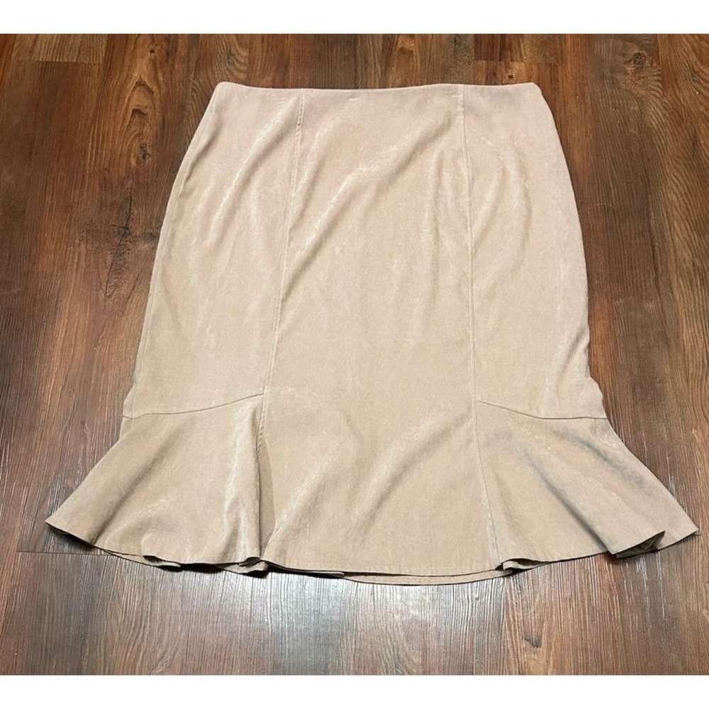 Cato Woman Skirt 20W Tan Faux Suede Mermaid Flared Hem Side Zip